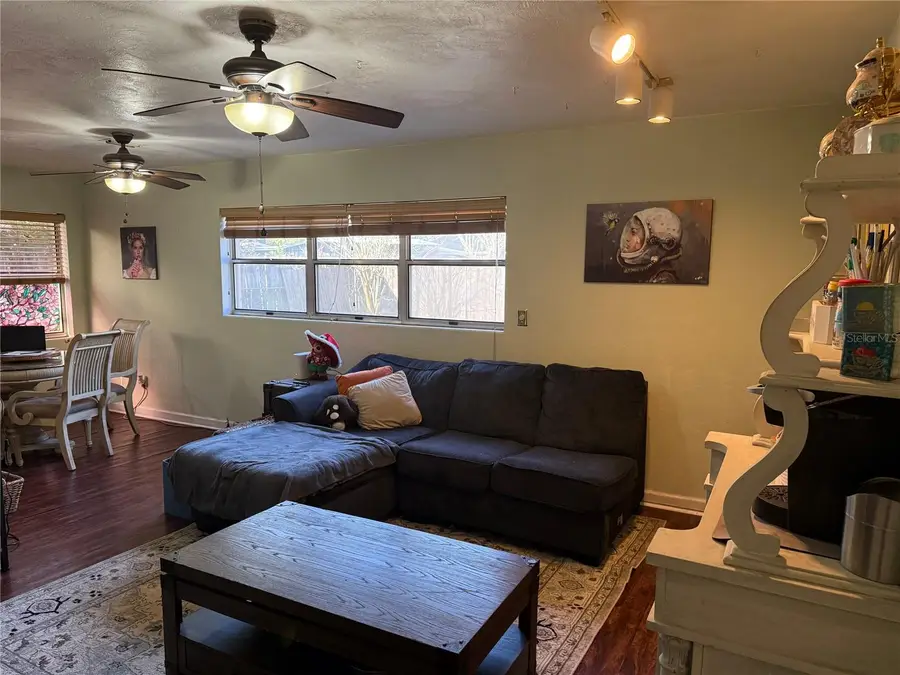 1106 NE 20th Place, Gainesville, FL 32609 - Image #3