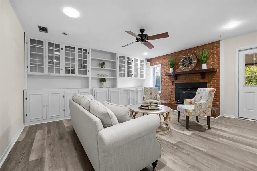 2110 NW 46th Street, Gainesville, FL 32605 - Image #3