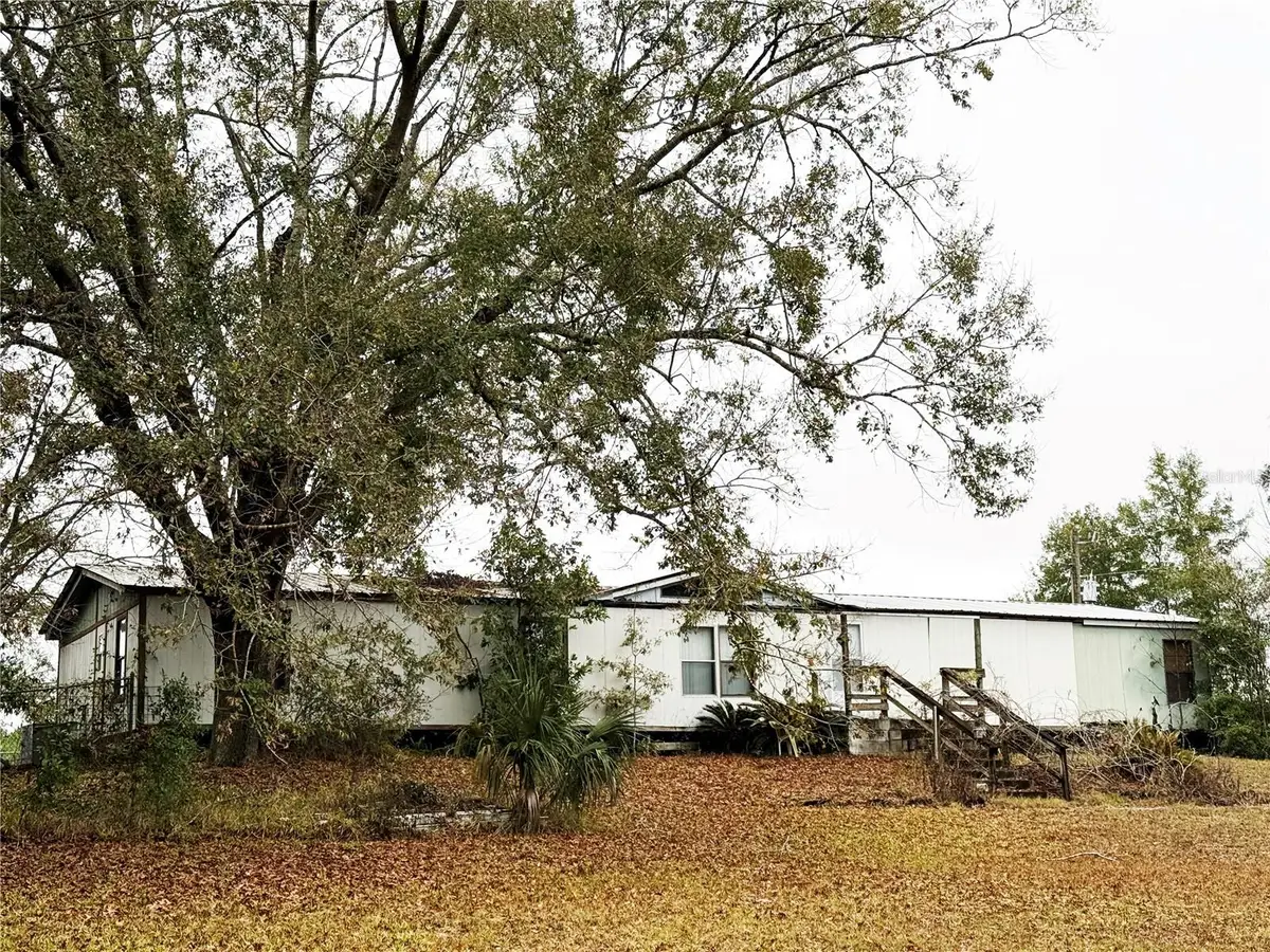 5751 NW 127 Place, Chiefland, FL 32626 - Image #1