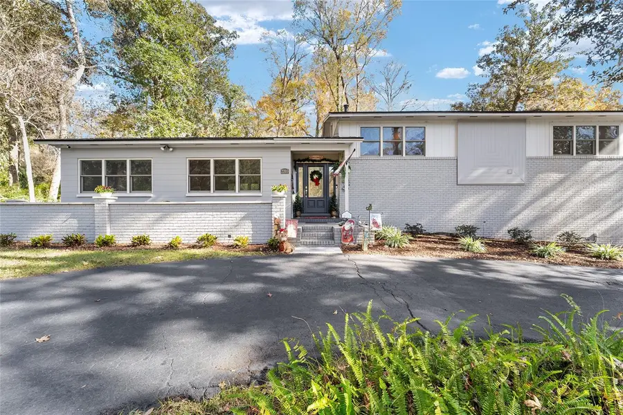 2203 NW 23rd Terrace, Gainesville, FL 32605 - Image #2