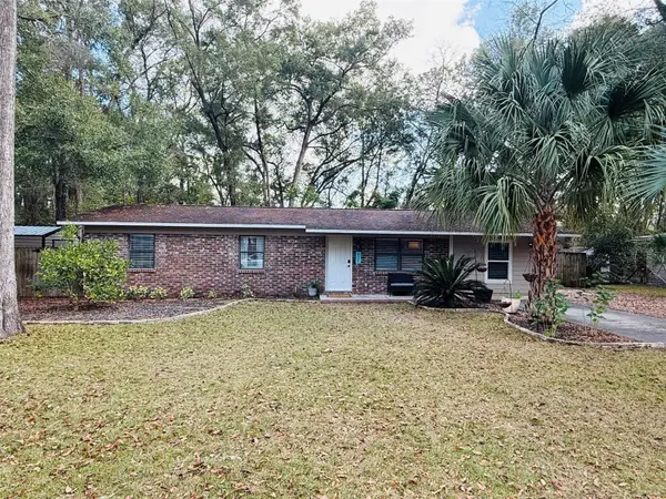 425 SW 257th Terrace, NEWBERRY, FL 32669