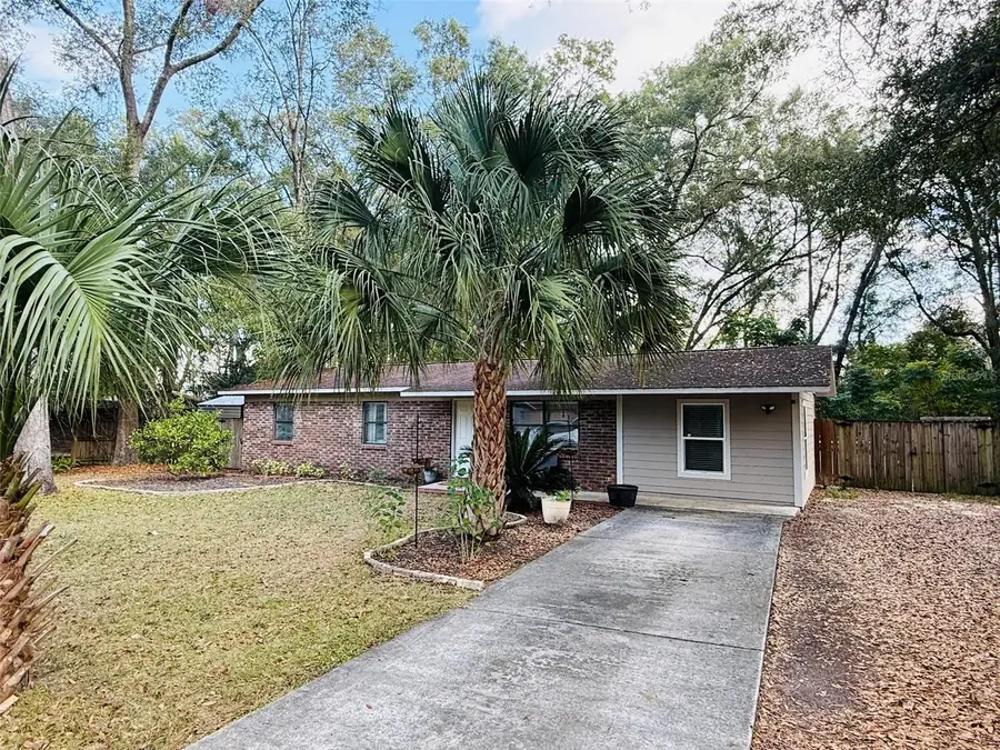 425 SW 257th Terrace, Newberry, FL 32669 - Image #2
