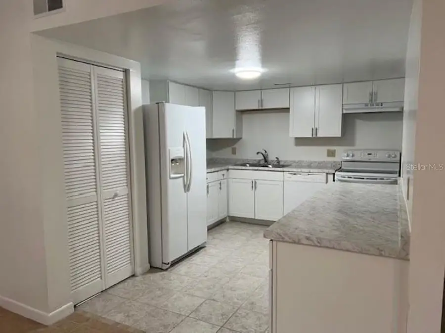 3026 NW 28th Circle, Gainesville, FL 32605 - Image #2