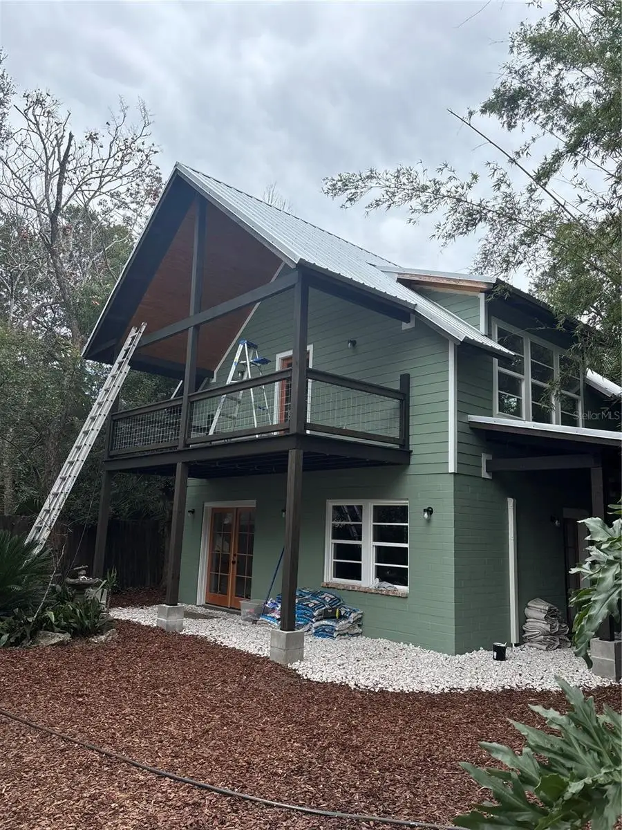 1027 NW 11th Avenue, Gainesville, FL 32601 - Image #2