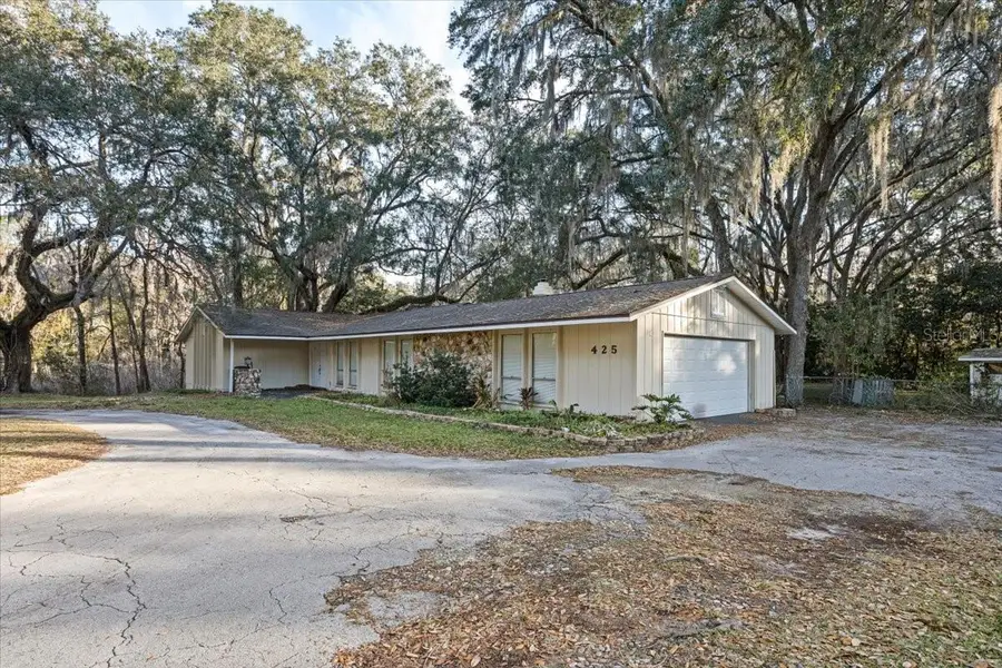 425 NW 79th Drive, Gainesville, FL 32607 - Image #2