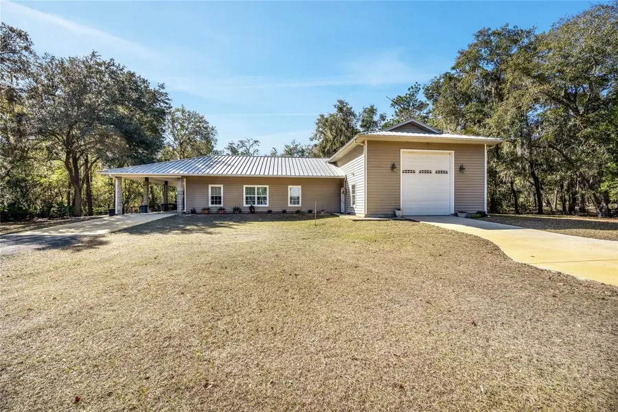 16602 NE 124th Avenue, Waldo, FL 32694 - Image #2