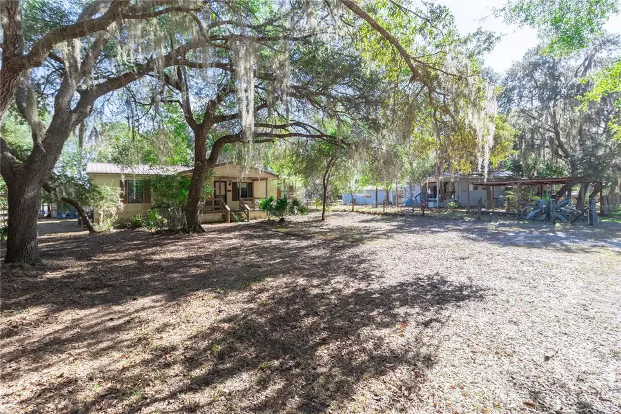 13711 NE 247th Court, Lake Kerr, FL 32134 - Image #3