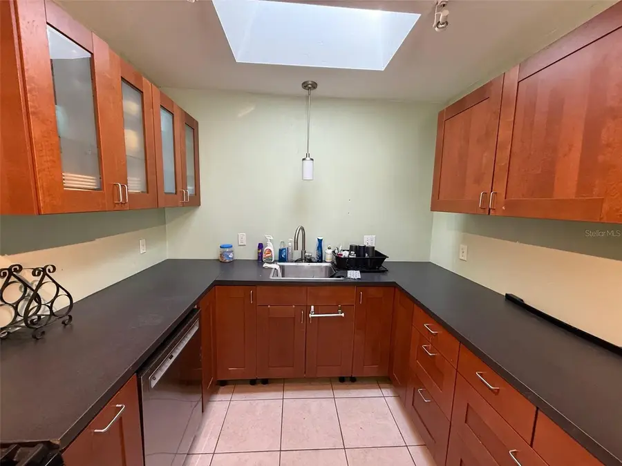 1020 NE 1st Avenue, Gainesville, FL 32601 - #3