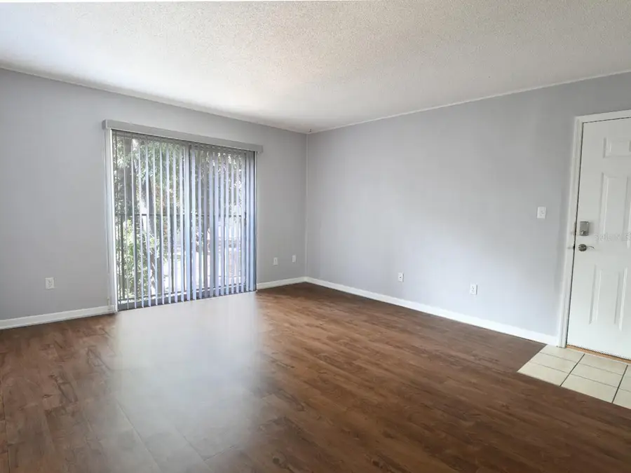 507 NW 39th Road #215, Gainesville, FL 32607 - Image #3