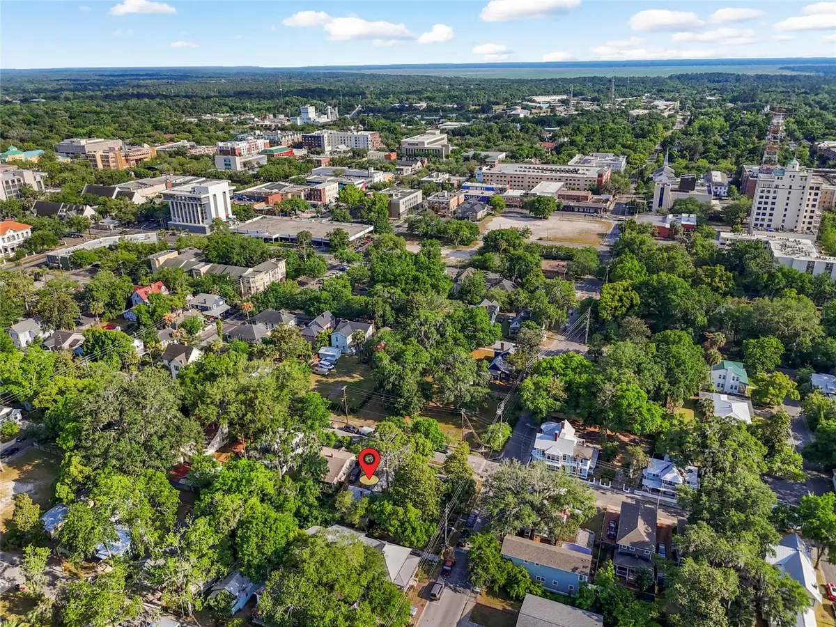 232 NW 4th Avenue, Gainesville, FL 32601 - Image #1