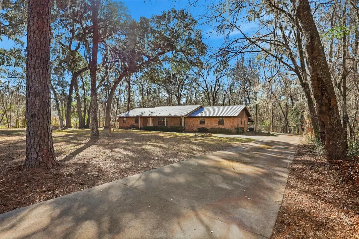 820 NW 109th Drive, Gainesville, FL 32606 - Image #1