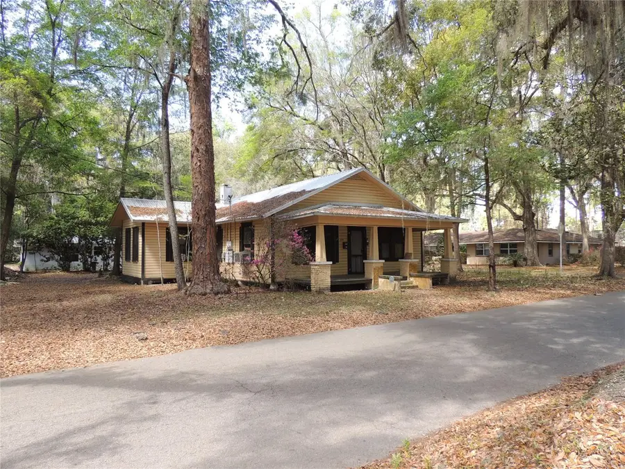 1322 NW 12th Street, Gainesville, FL 32601 - #2