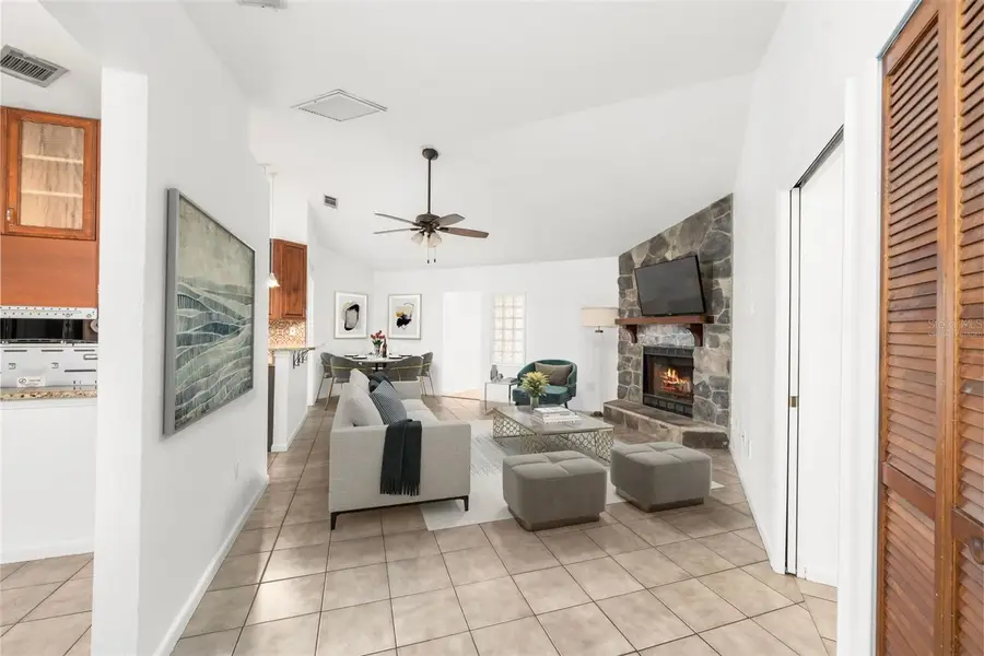 4817 NW 37th Place, Gainesville, FL 32606 - #2