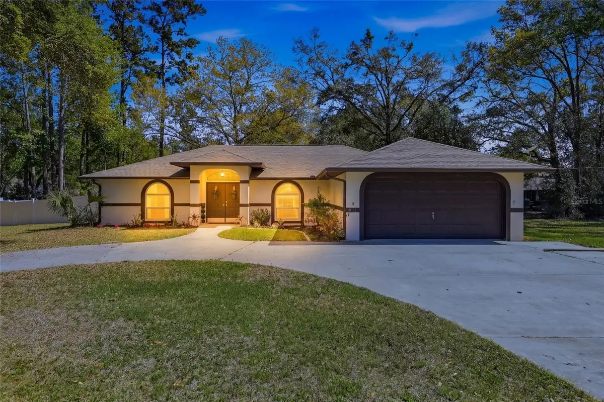 611 NE 10th Boulevard, Williston, FL 32696 - #1