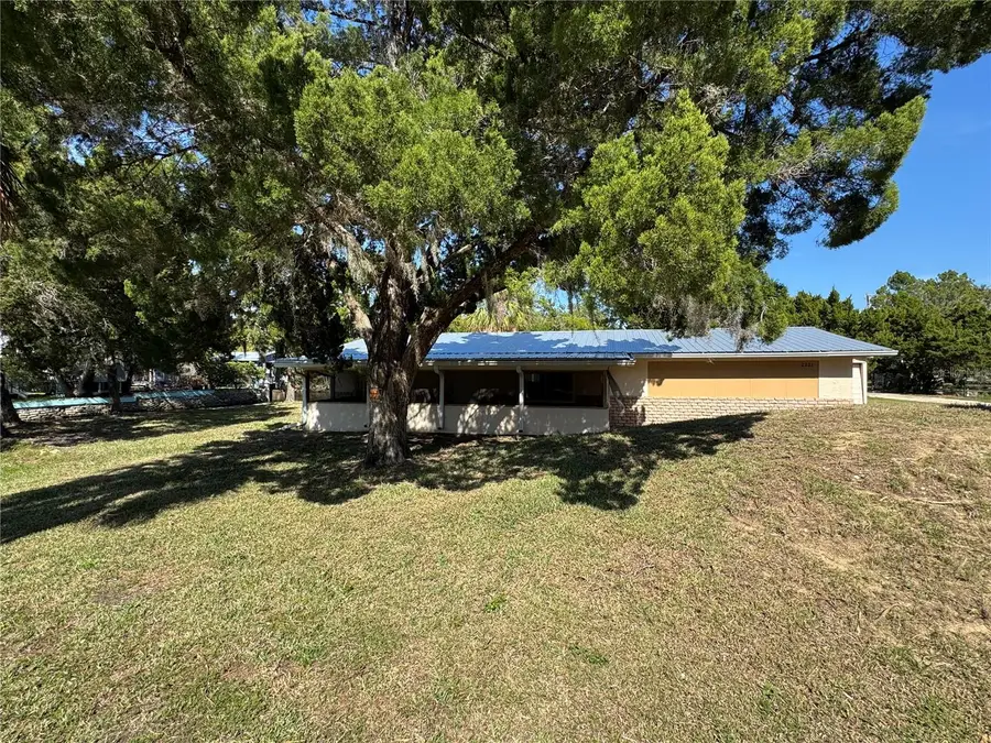 2221 S Waterman Drive, Crystal River, FL 34429 - #2