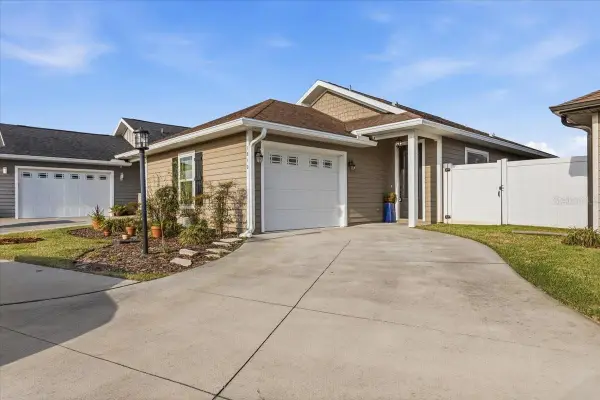 1810 SW 246th Drive, NEWBERRY, FL 32669