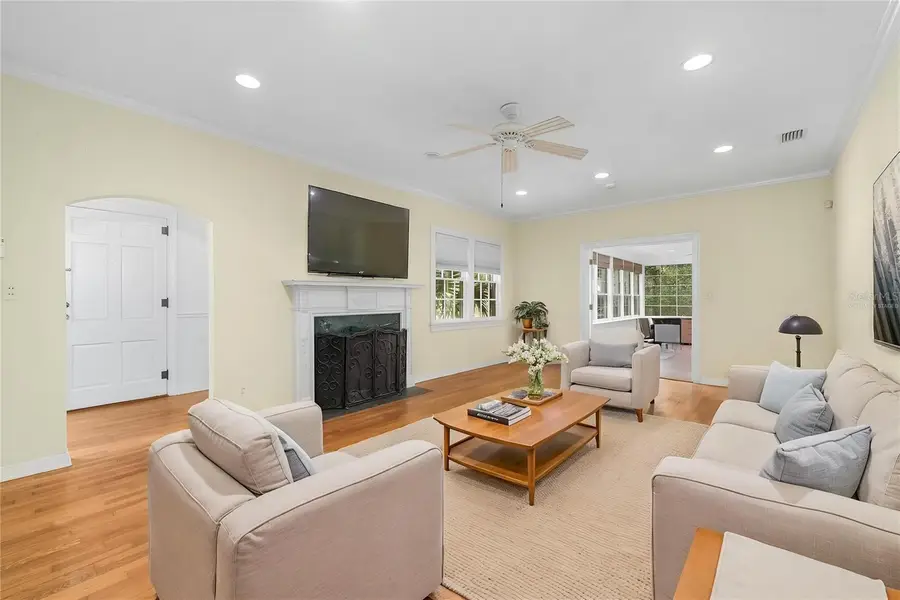 717 NE Boulevard, Gainesville, FL 32601 - #2