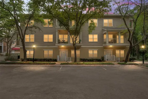 9177 SW 52nd Road #102, GAINESVILLE, FL 32608