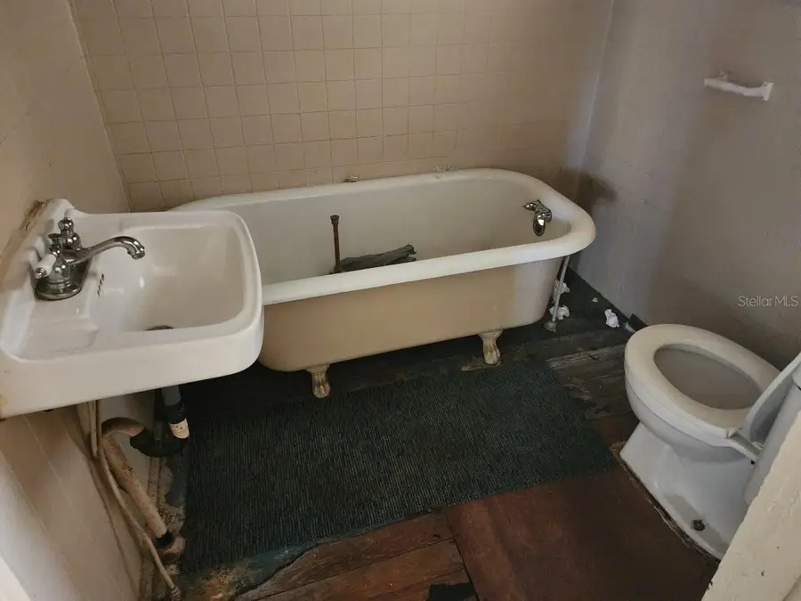 9742 Us Highway 301, Hampton, FL 32044 - #2