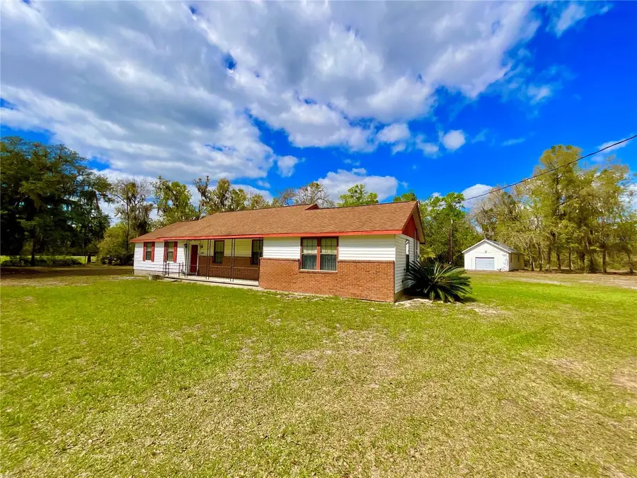 2569 SE 50th Street, Keystone Heights, FL 32656 - #2