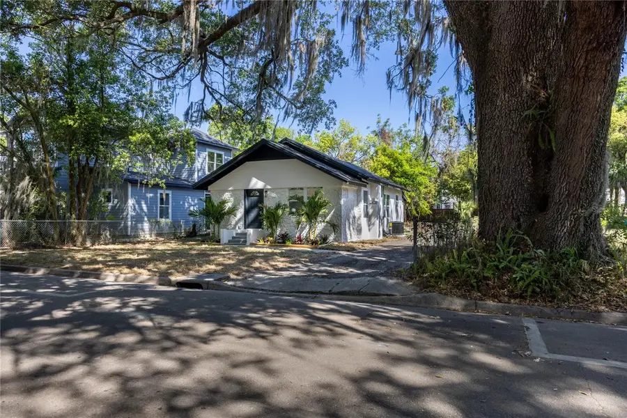 418 NW 3rd Avenue, Gainesville, FL 32601 - #3