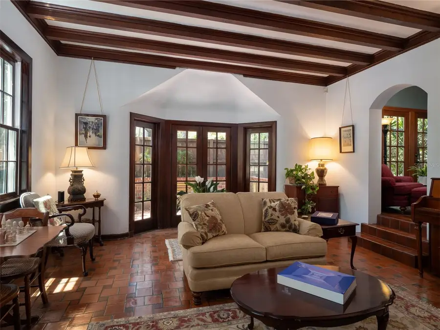 2236 NW 7th Lane, Gainesville, FL 32603 - #2