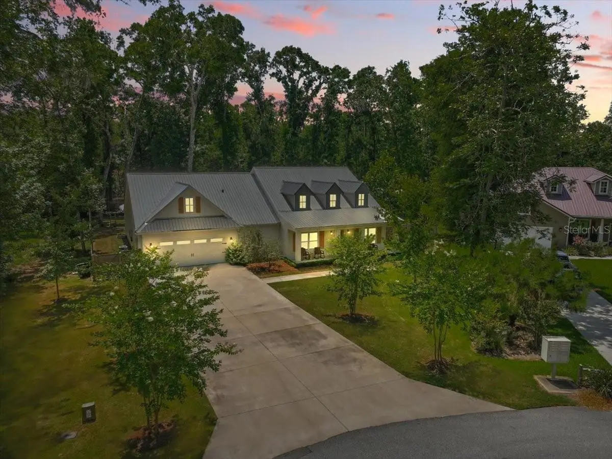 9061 Katherine Way, Fanning Springs, FL 32693 - #1