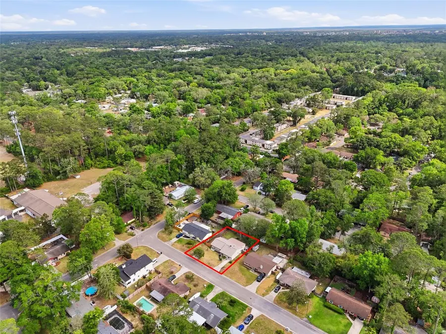 2245 NW 37th Place, Gainesville, FL 32605 - #2