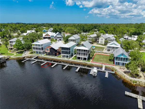 140 Ryland Circle, STEINHATCHEE, FL 32359