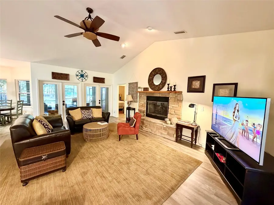 1043 SE County Road 21b, Melrose, FL 32666 - #2