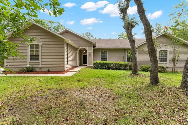 6325 NW 97th Court, GAINESVILLE, FL 32653