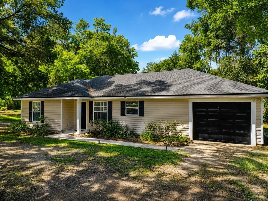 901 SW Pecan Street, Keystone Heights, FL 32656 - #2