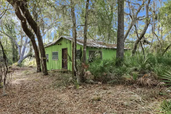 138 Hutchinson Lane, HAWTHORNE, FL 32640