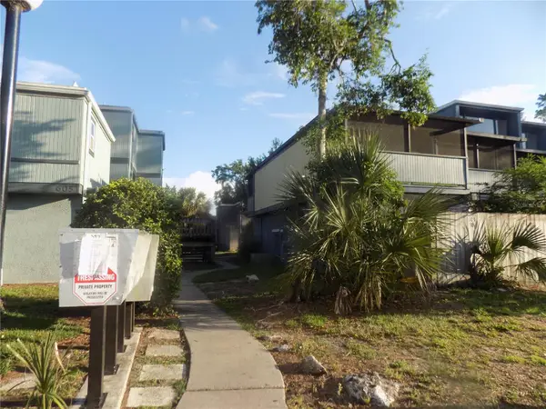 613 SW 75 Street #101, GAINESVILLE, FL 32607