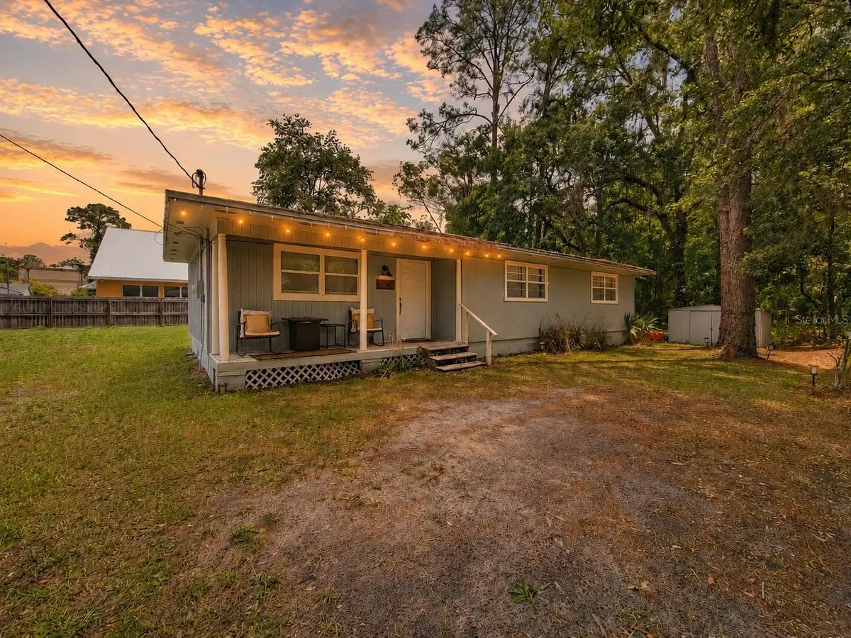 2524 NE 5th Place, Gainesville, FL 32641 - #1