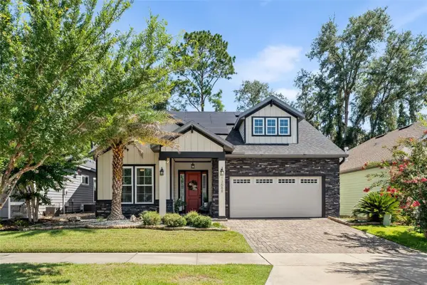 13688 NW 12th Place, NEWBERRY, FL 32669
