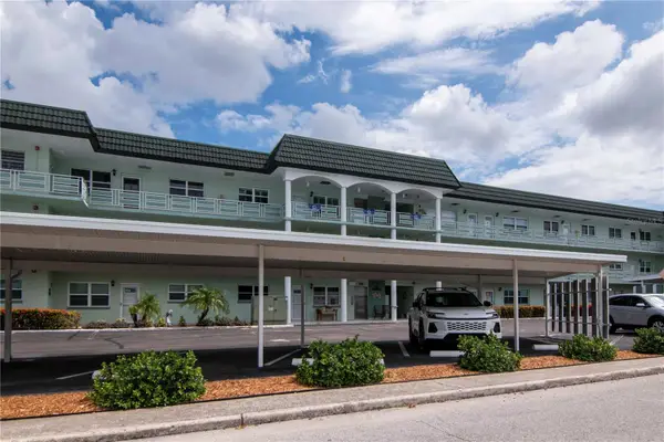 5935 30th Avenue S #206, GULFPORT, FL 33707