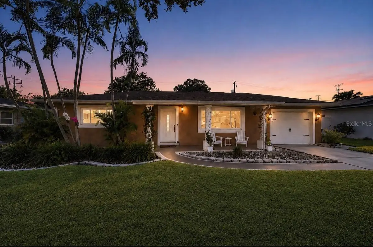 1252 Burma Avenue, Clearwater, FL 33764 - #1