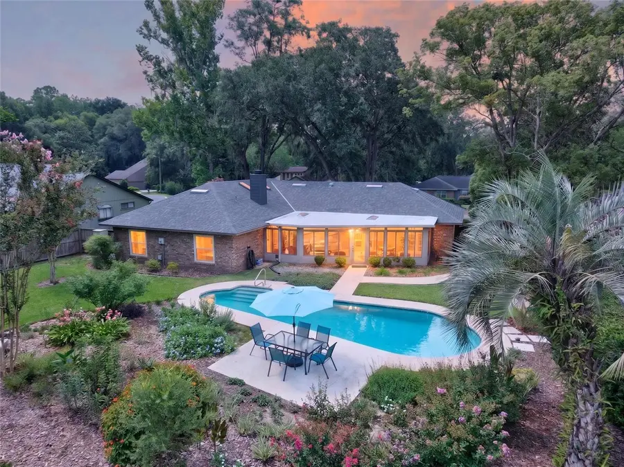 2522 NW 27th Place, Gainesville, FL 32605 - #3