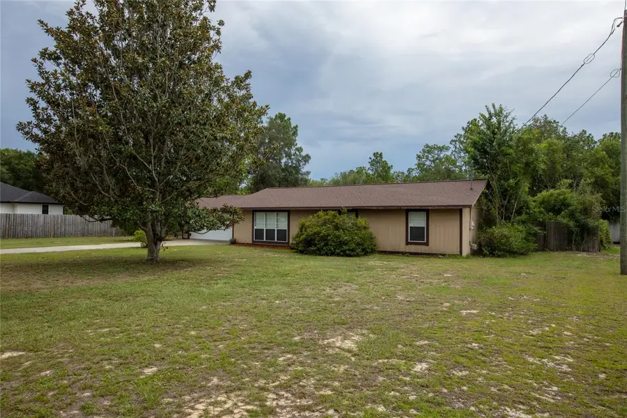 692 SE 41st Street, Keystone Heights, FL 32656 - #2