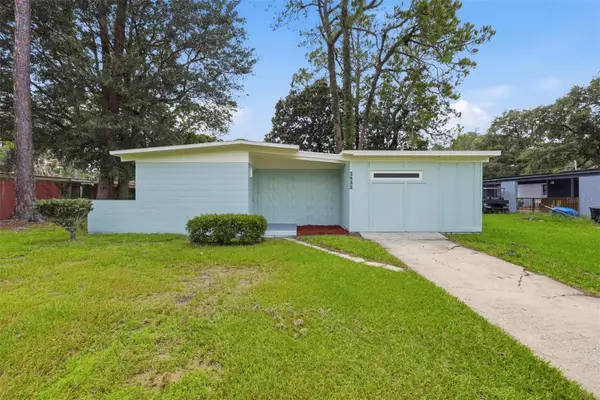 2832 NE 11th Terrace, GAINESVILLE, FL 32609