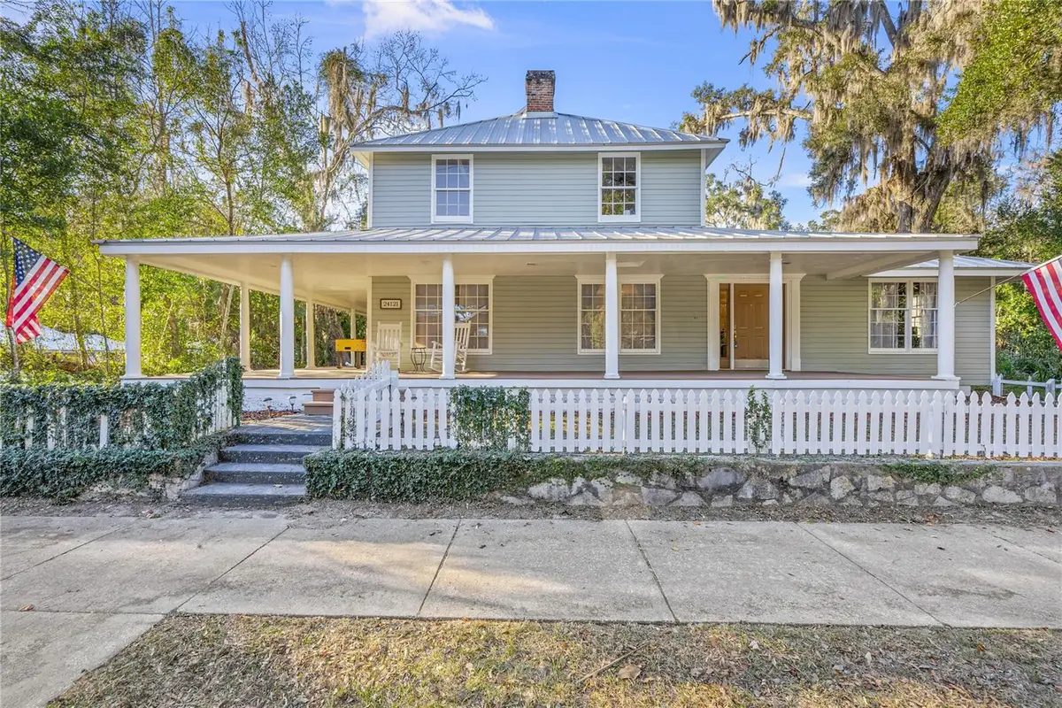 24121 W Us Highway 27, High Springs, FL 32643 - #1