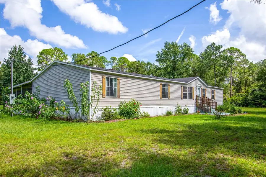 104 Everett Street, Palatka, FL 32177 - #3
