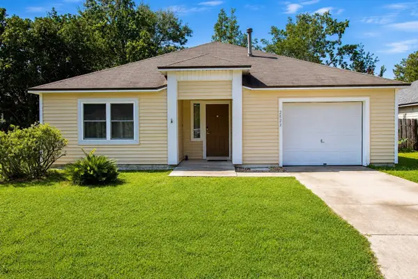 2523 NW 38 Place, GAINESVILLE, FL 32605