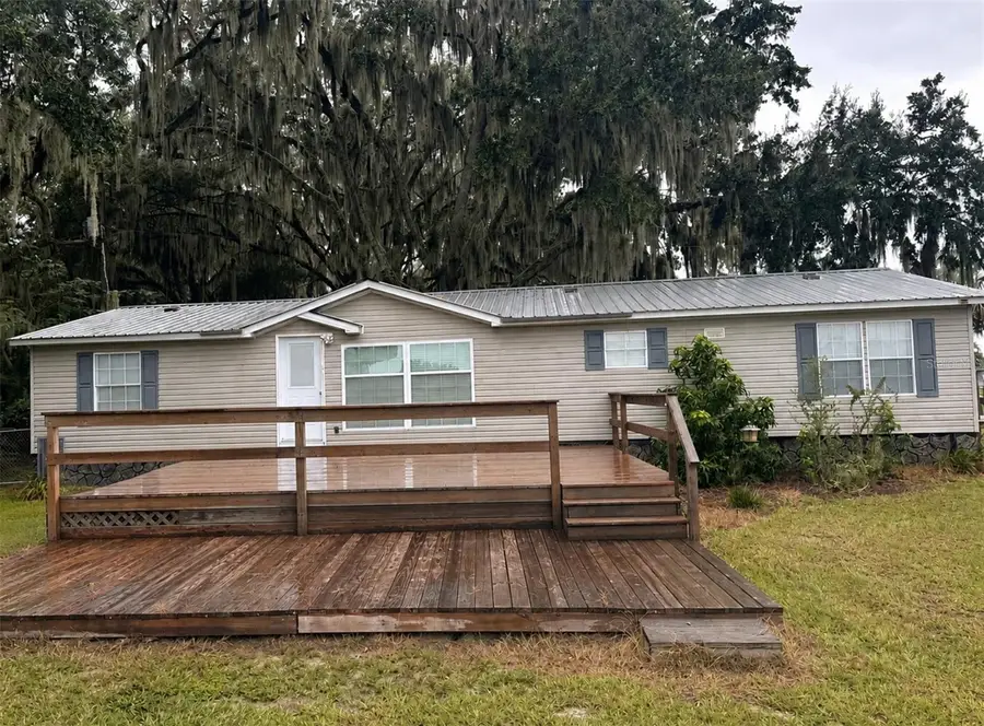 172 E Cowpen Lake Point Road, Hawthorne, FL 32640 - #2
