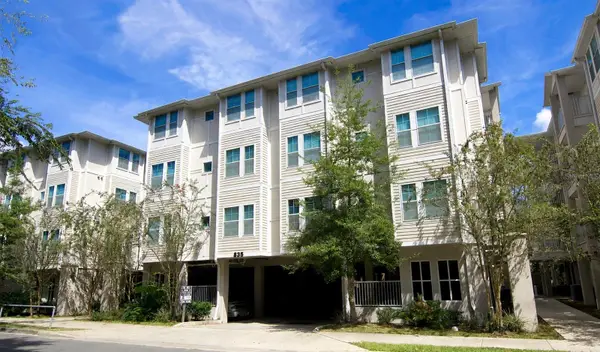 835 SW 9th Street #109, GAINESVILLE, FL 32601