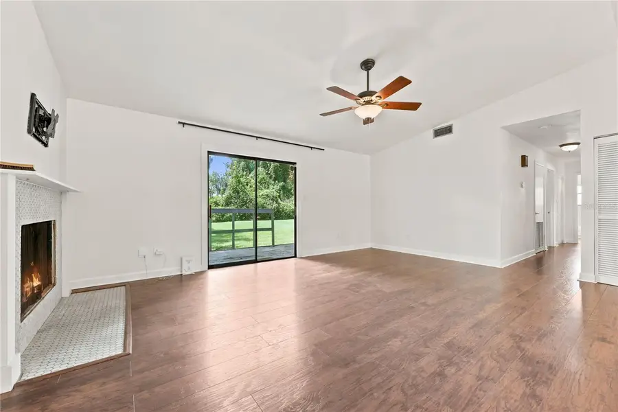 9520 NW 6th Place, Gainesville, FL 32607 - #2