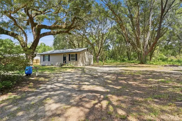 924 Maltas Avenue, INTERLACHEN, FL 32148