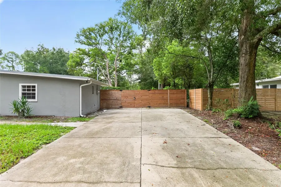 1421 NE 17th Avenue, Gainesville, FL 32609 - #2