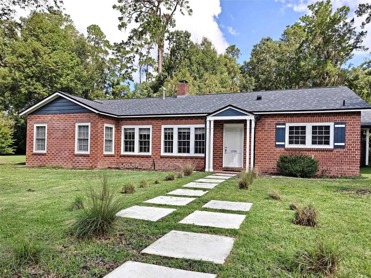 1326 NW 10th Avenue, Gainesville, FL 32605 - #1